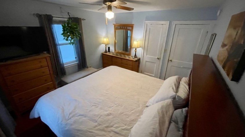 21 Pne St, Manchester NH 03103-5331 exterior