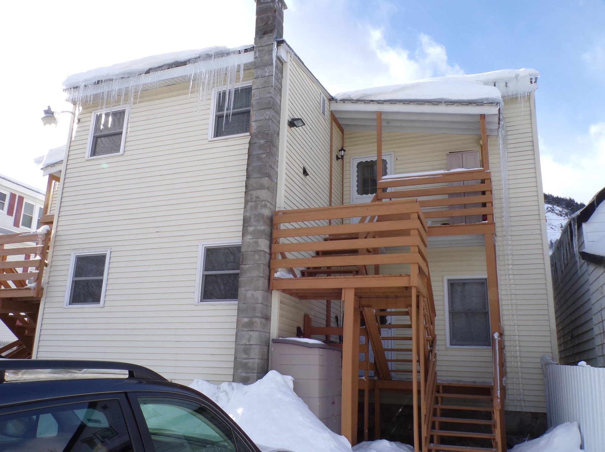 776 3 Ave, Berlin NH  03570-1627 exterior