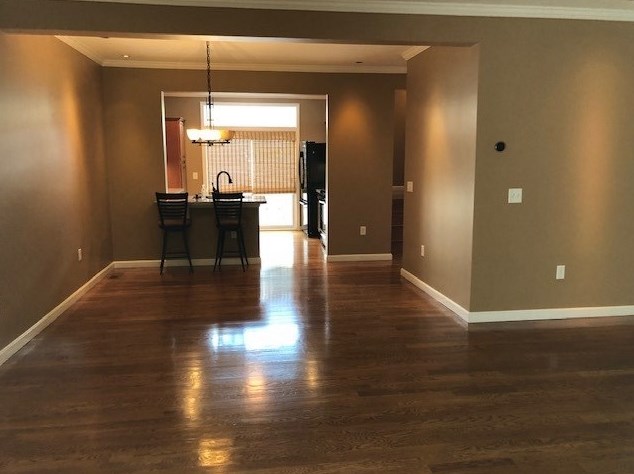 77 Hackett Hl Rd, Manchester NH 03106-2522 exterior