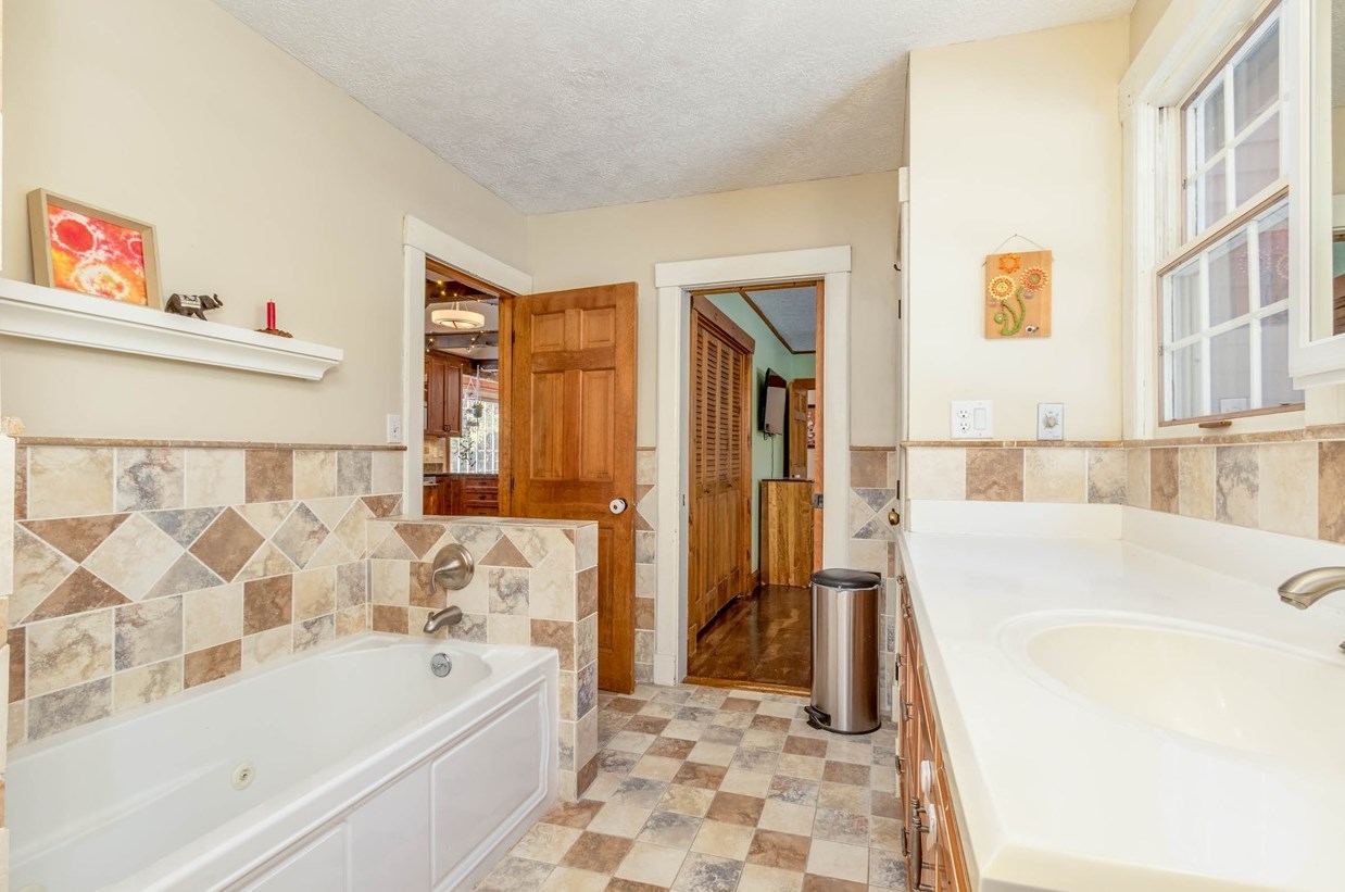 7 Colman Path, Merrimack NH 03054-2939 exterior