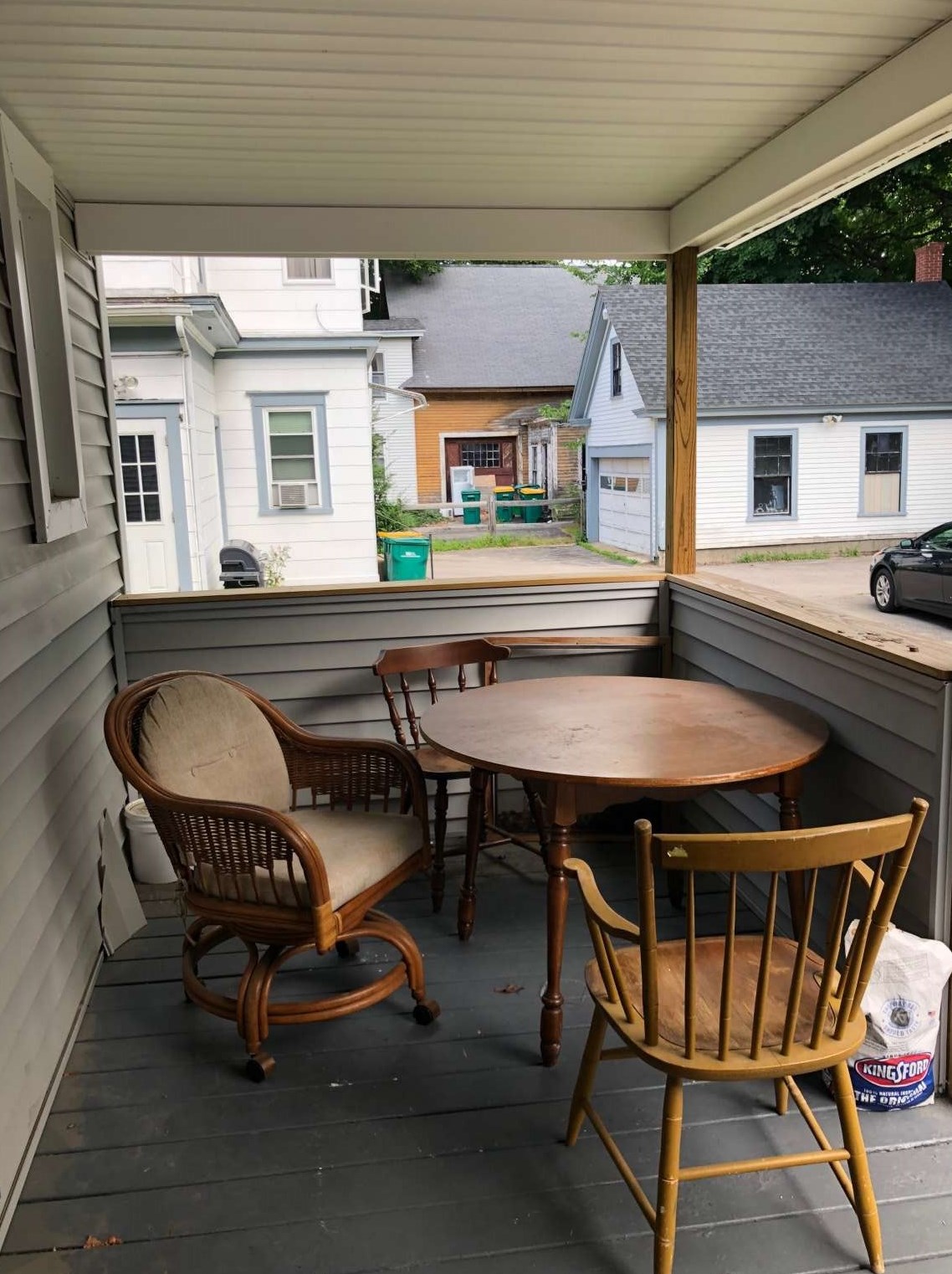 36 Charles St, Rochester NH 03867-3422 exterior