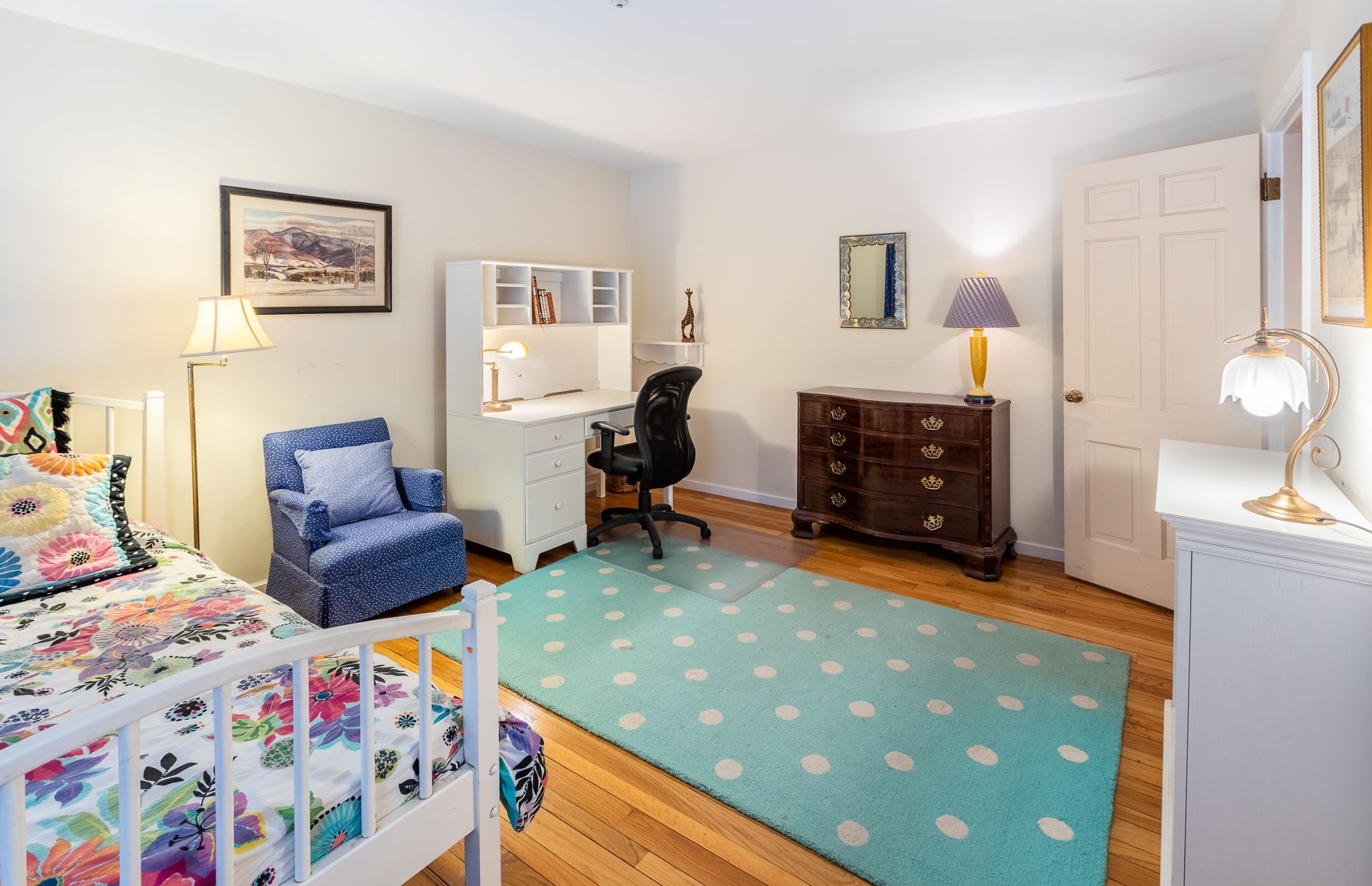 6 Mdw Ln, Hanover NH 03755-1527 exterior