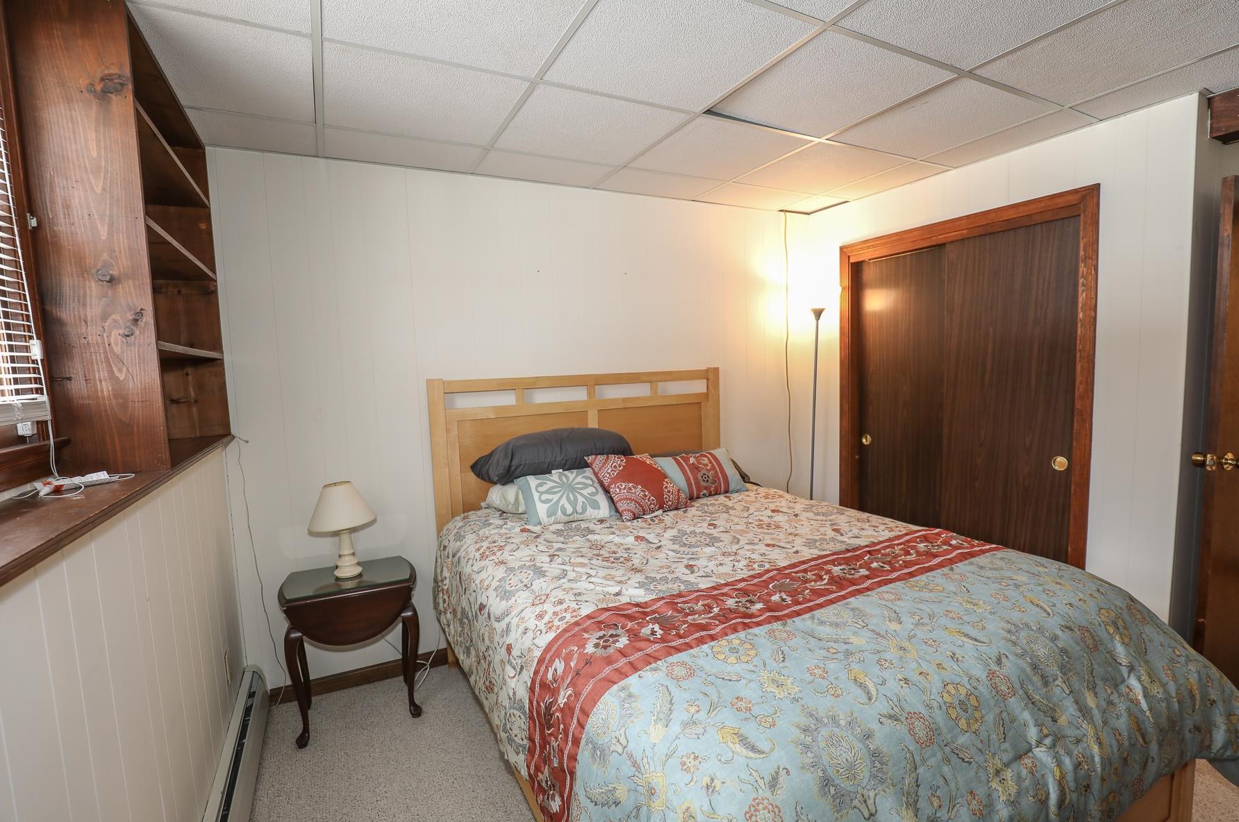 12 Frst Ln, Hudson NH  03052 exterior