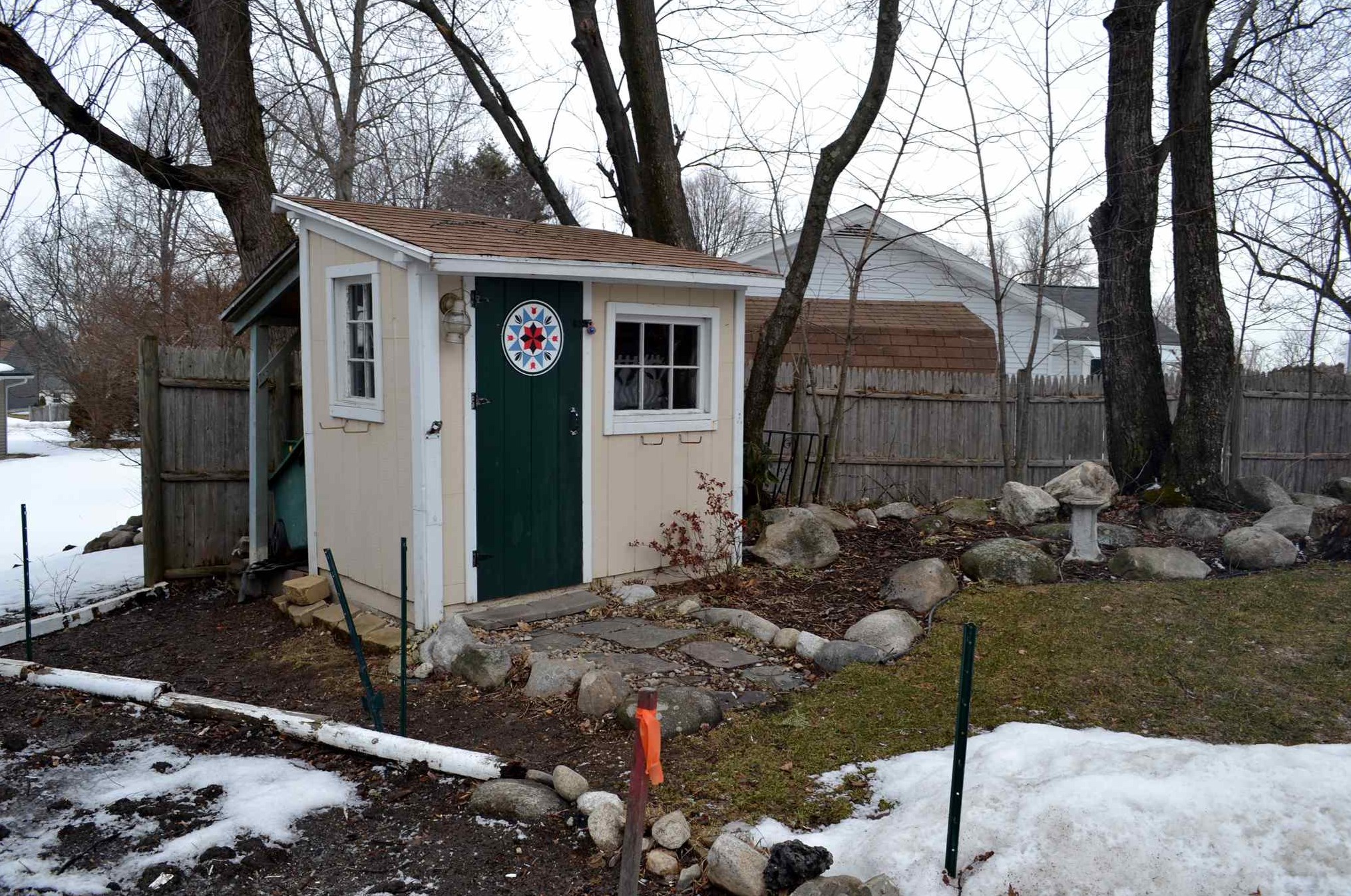 88 Harold St, Manchester NH  03104-1714 exterior