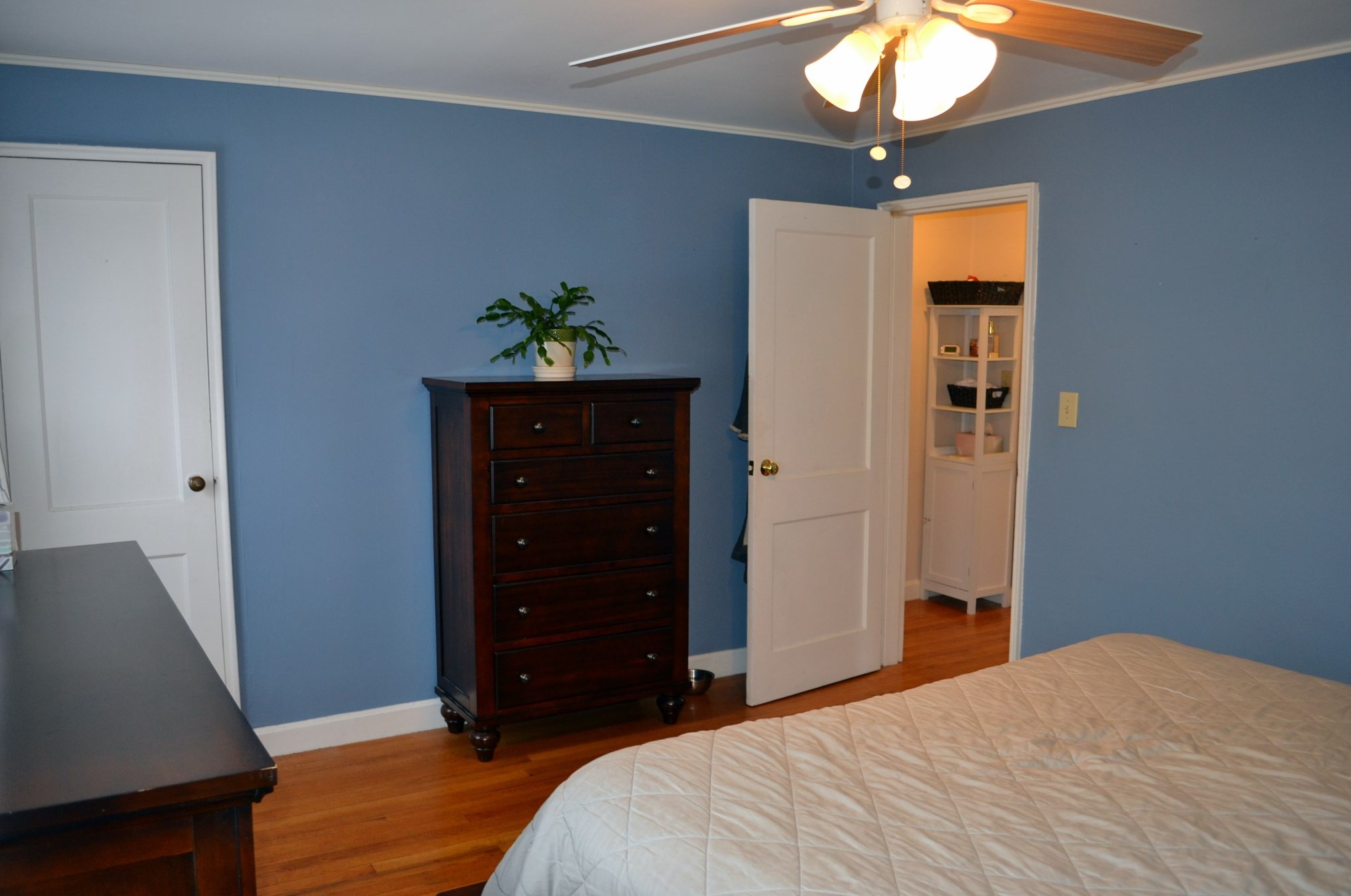 88 Harold St, Manchester NH  03104-1714 exterior