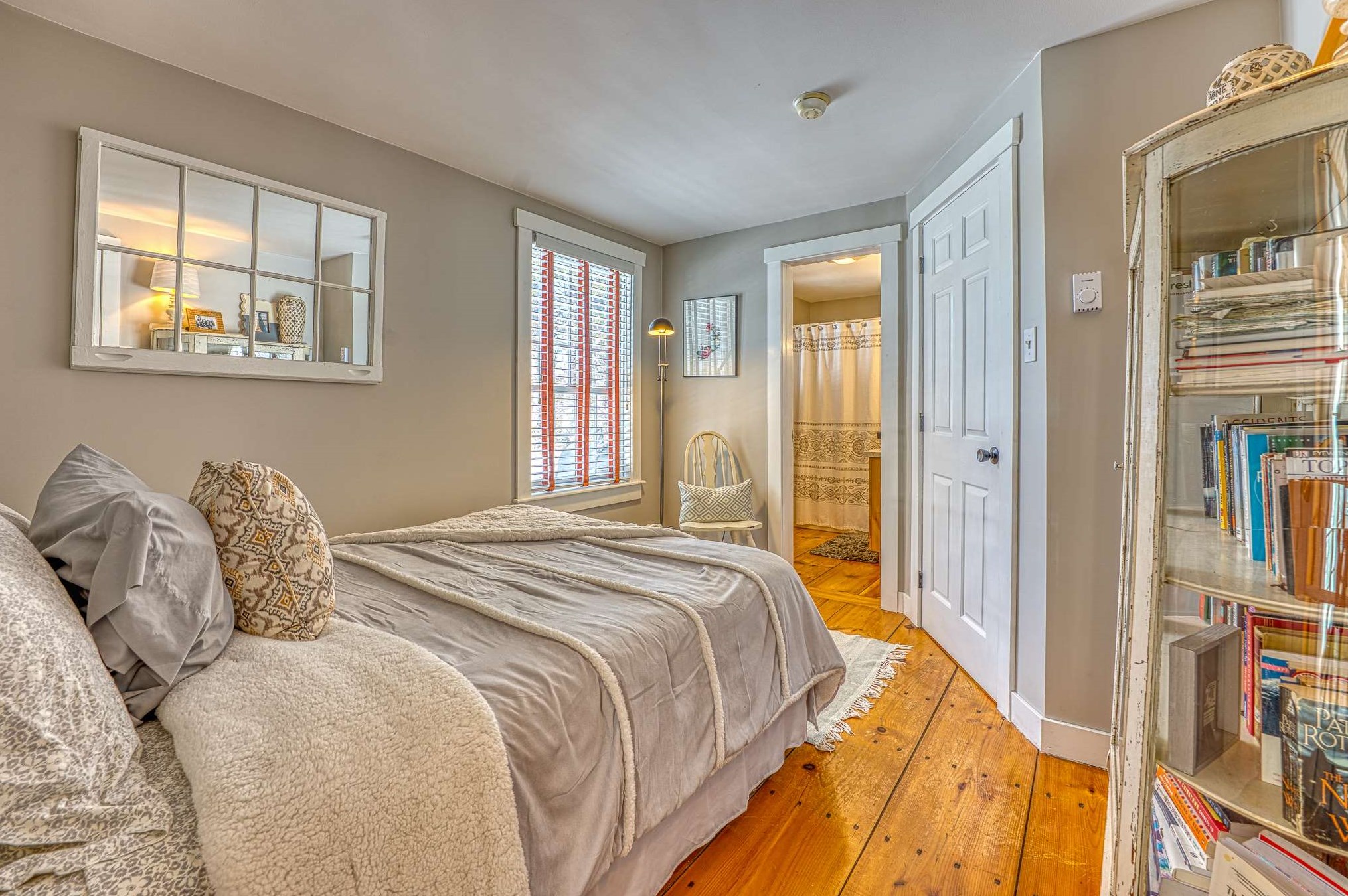 14 Smith St, Bridgewater NH 03264-3902 exterior