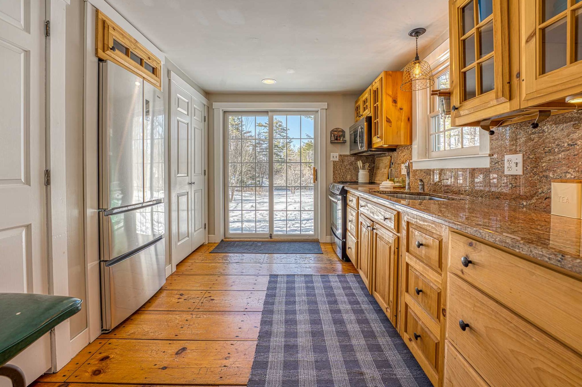 14 Smith St, Bridgewater NH 03264-3902 exterior