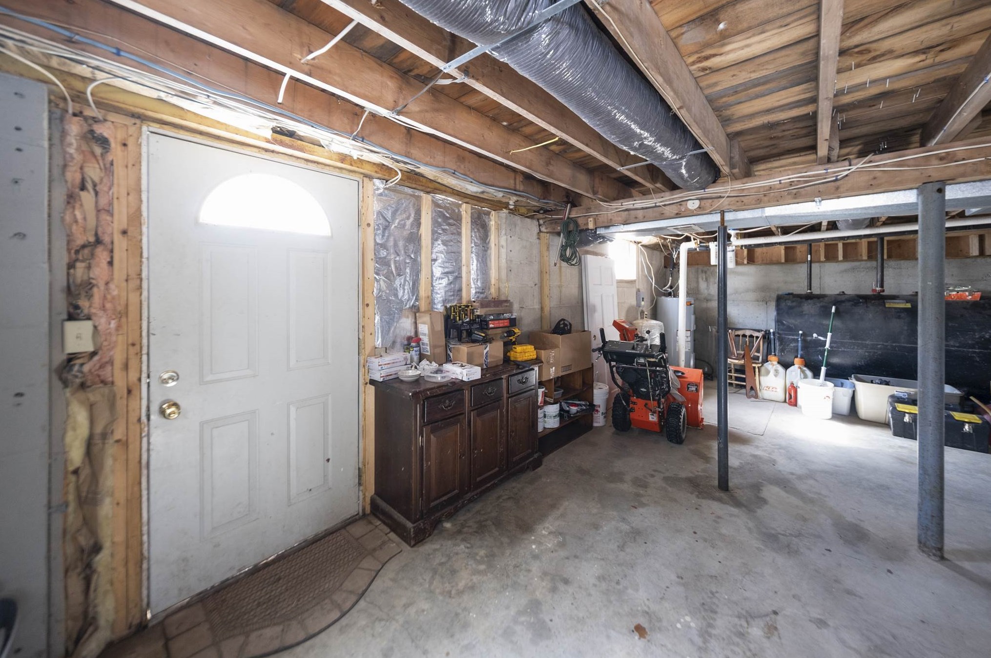 17 Drake Ave, Gilmanton NH  03237-4402 exterior