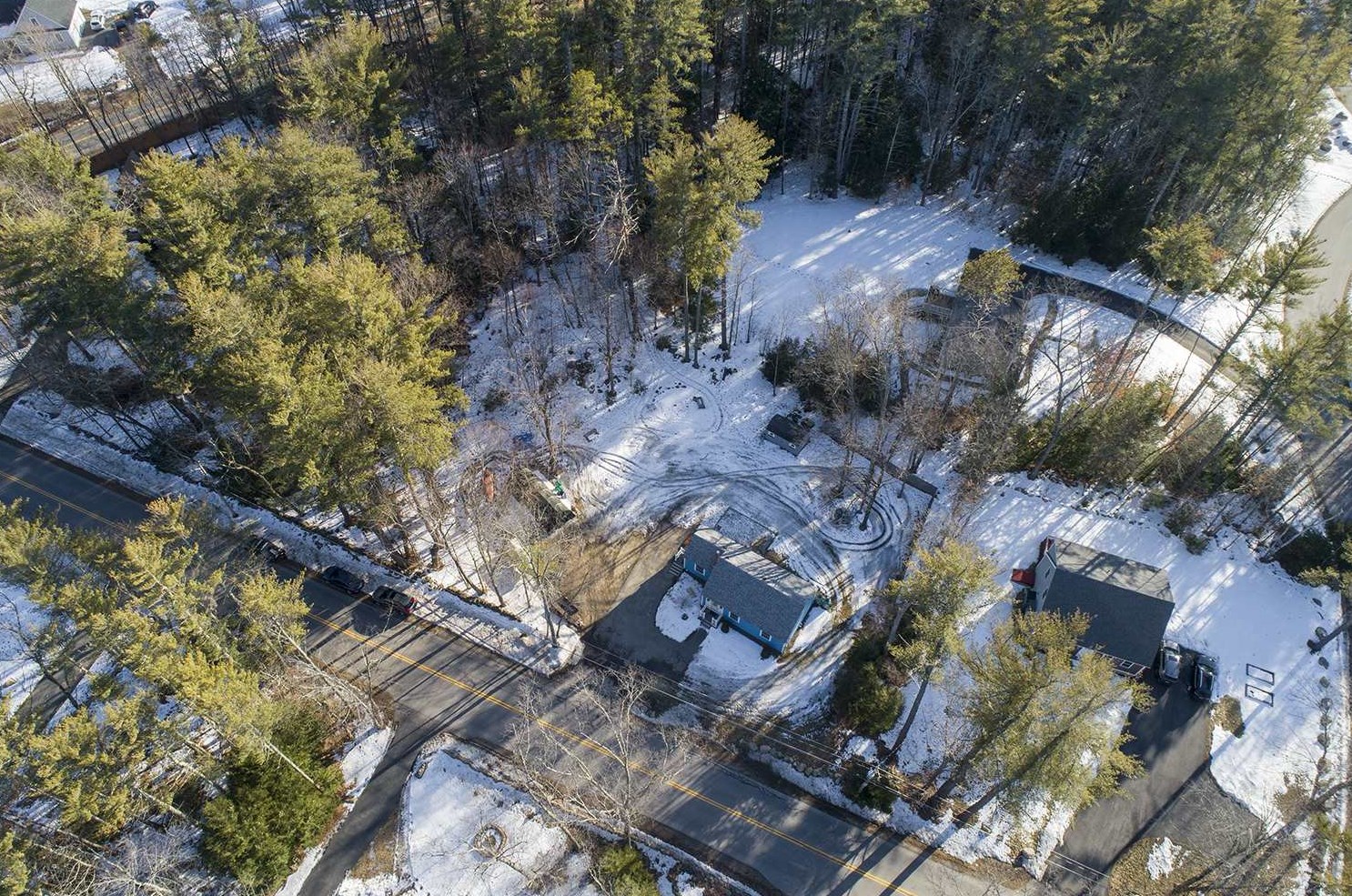 239 Ash Swamp Rd, Newmarket NH 03857-2070 exterior