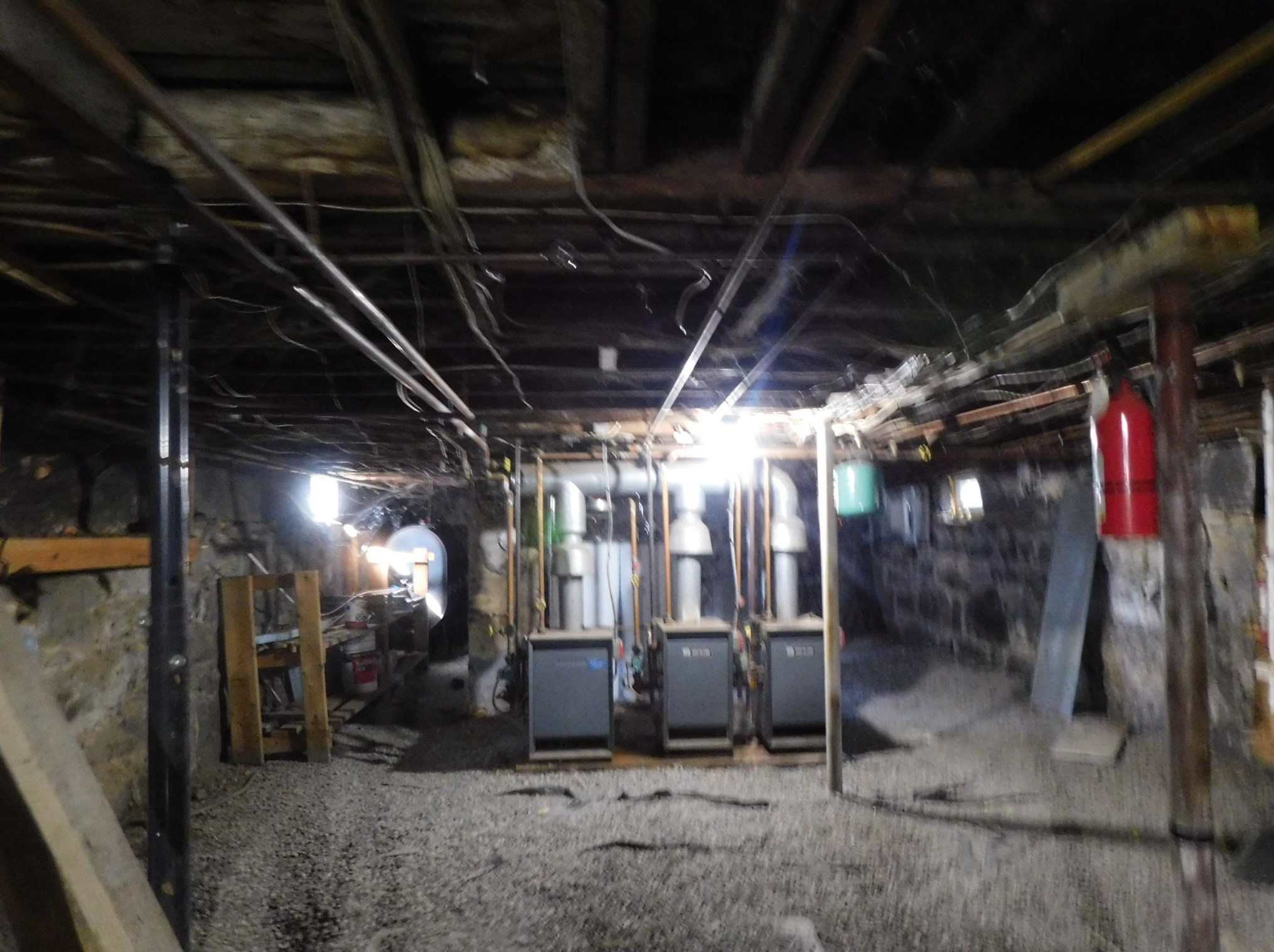 347 High St, Manchester NH 03104-6116 exterior