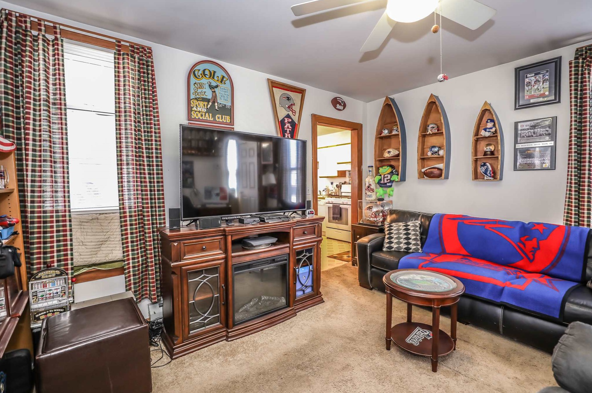 644 Pne St, Manchester NH 03104-3562 exterior