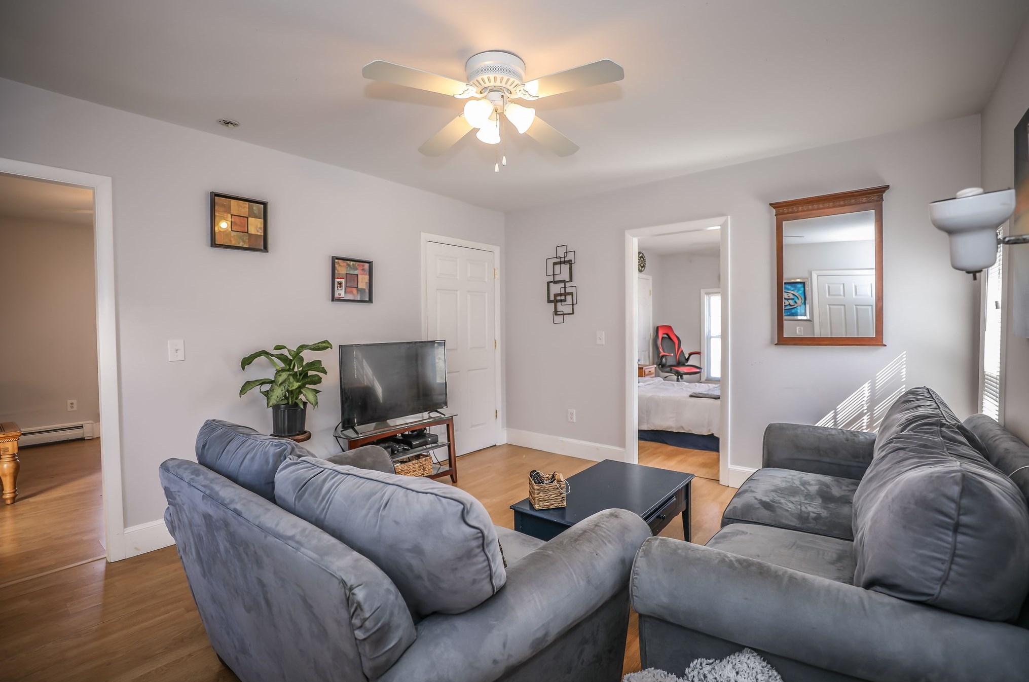 644 Pne St, Manchester NH 03104-3562 exterior