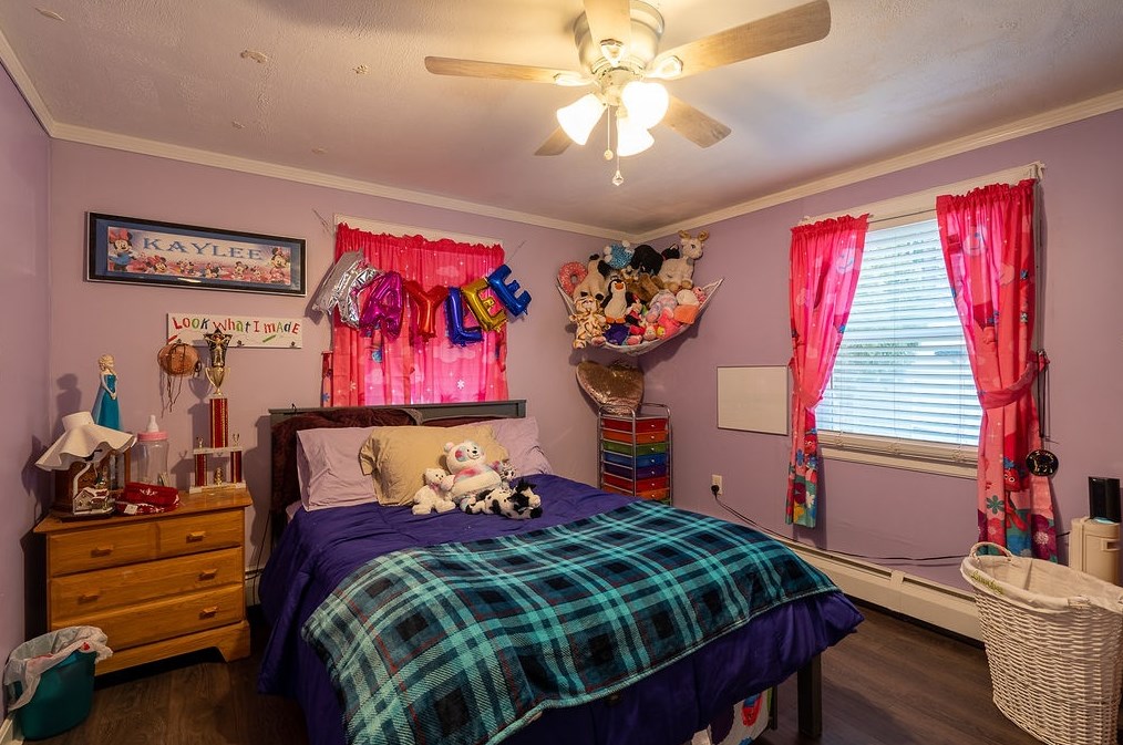 13 Briarwood Dr, Merrimack NH 03054-4746 exterior