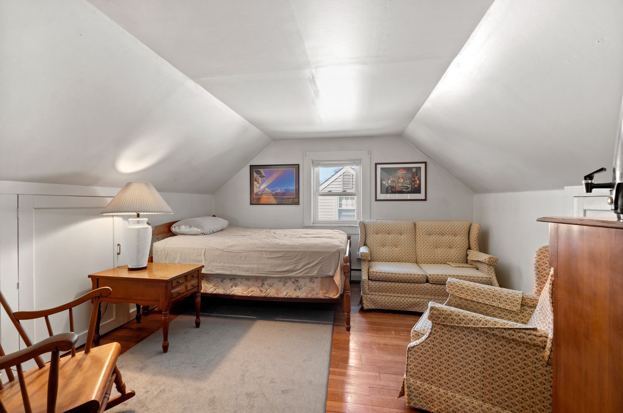 40 Wilmot St, Manchester NH 03103-6672 exterior