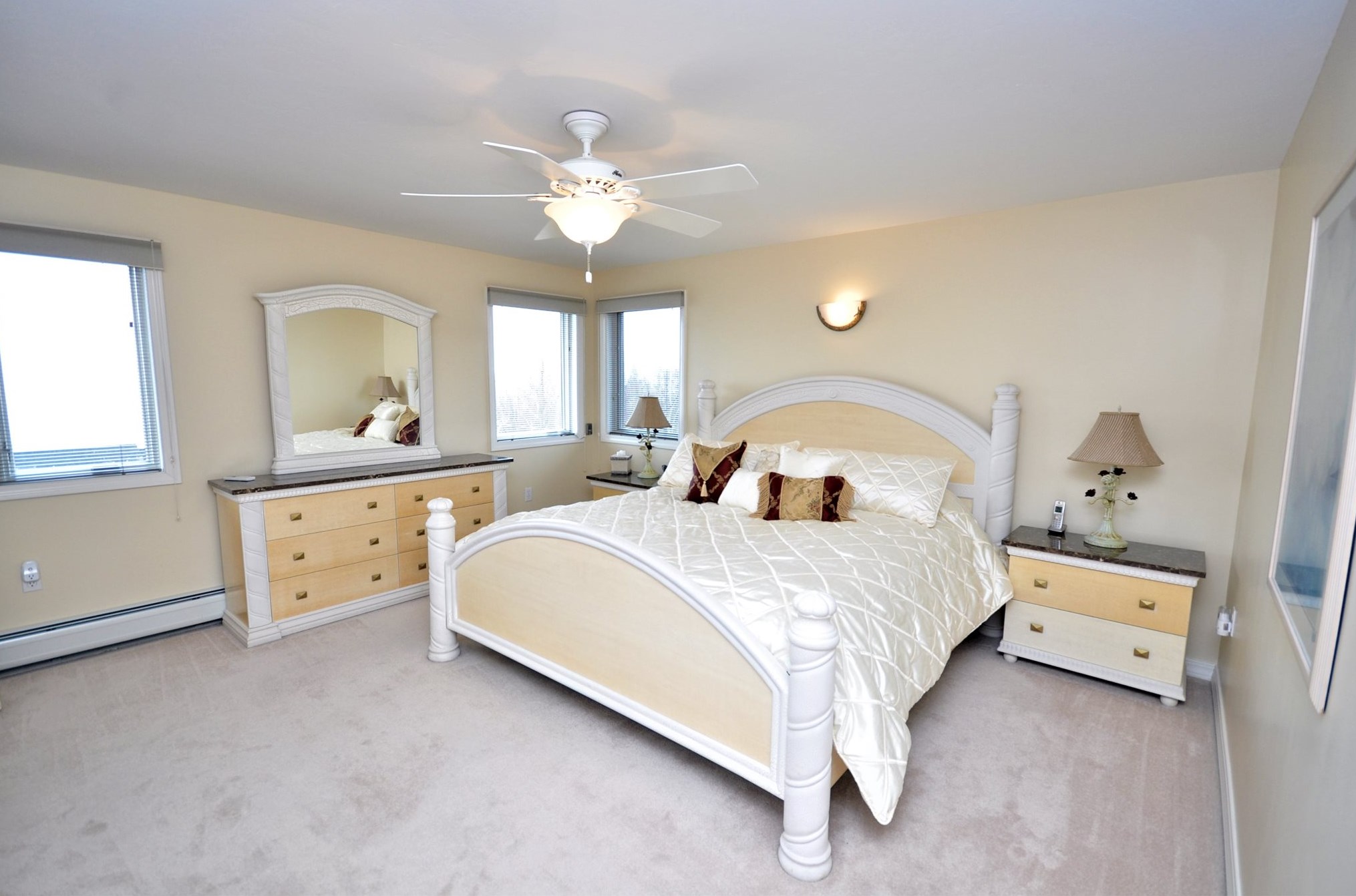 58 Autumn Ln, Bridgewater NH  03222-4526 exterior