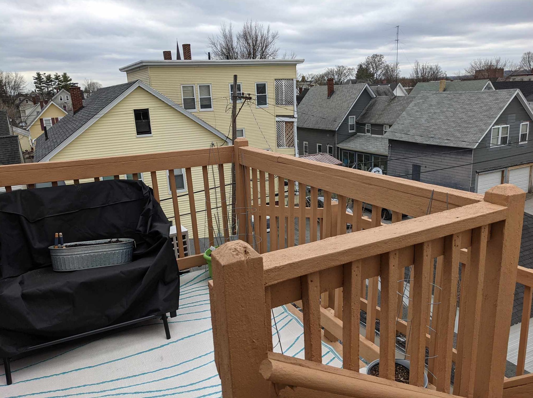 273 Merrimack St, Manchester NH 03101-2322 exterior