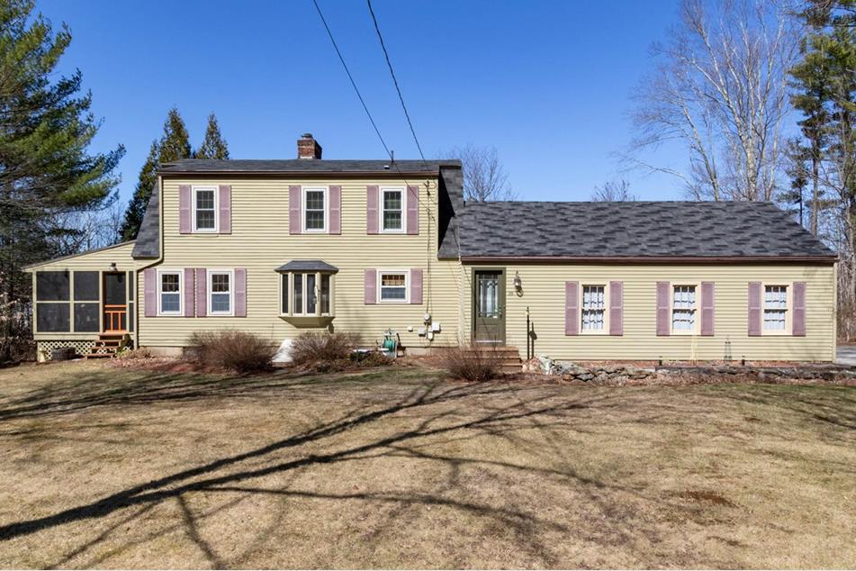 18 Easy St, Epsom, NH 03234 MLS 4854032 Coldwell Banker