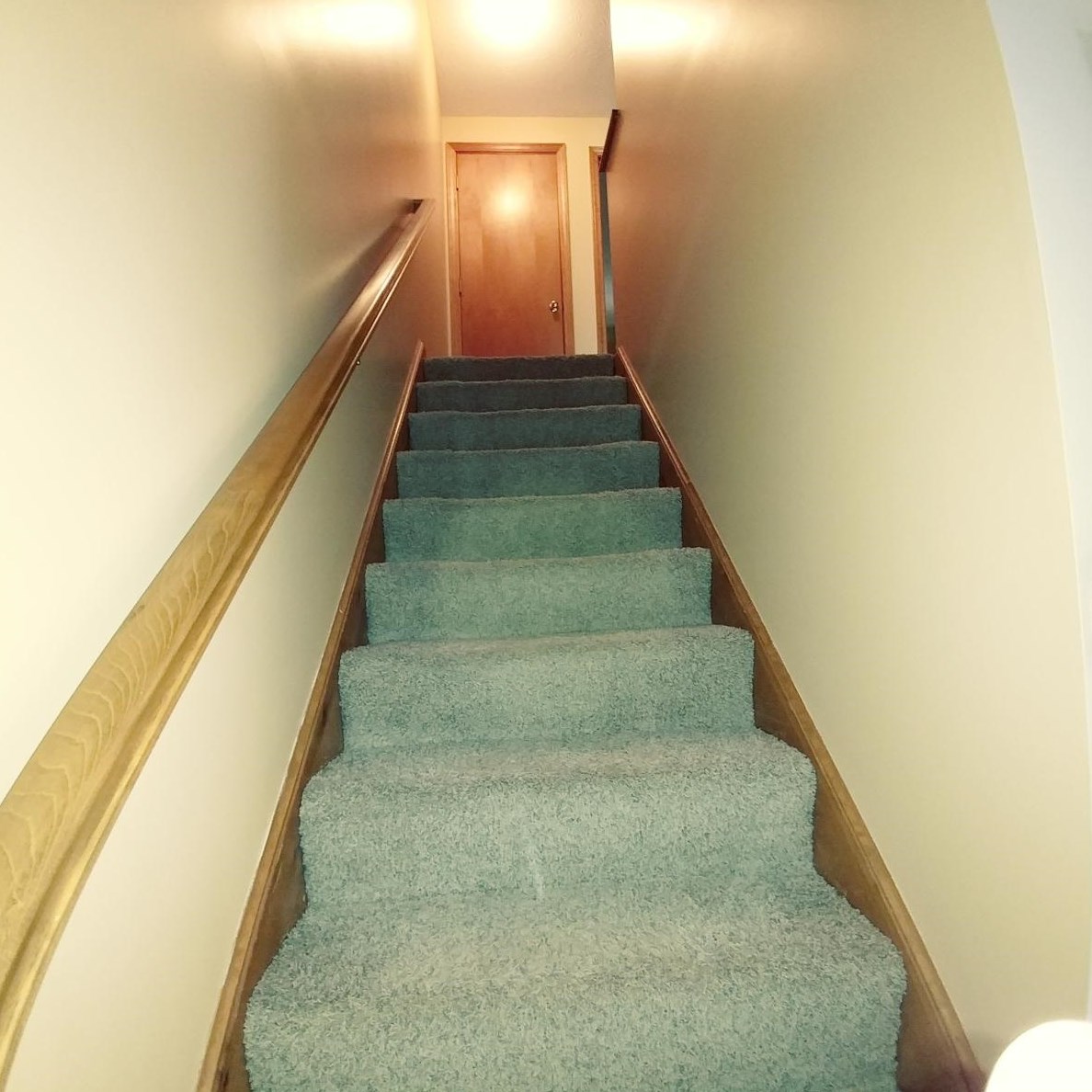 640 Hackett Hl Rd, Manchester NH 03106-2522 exterior