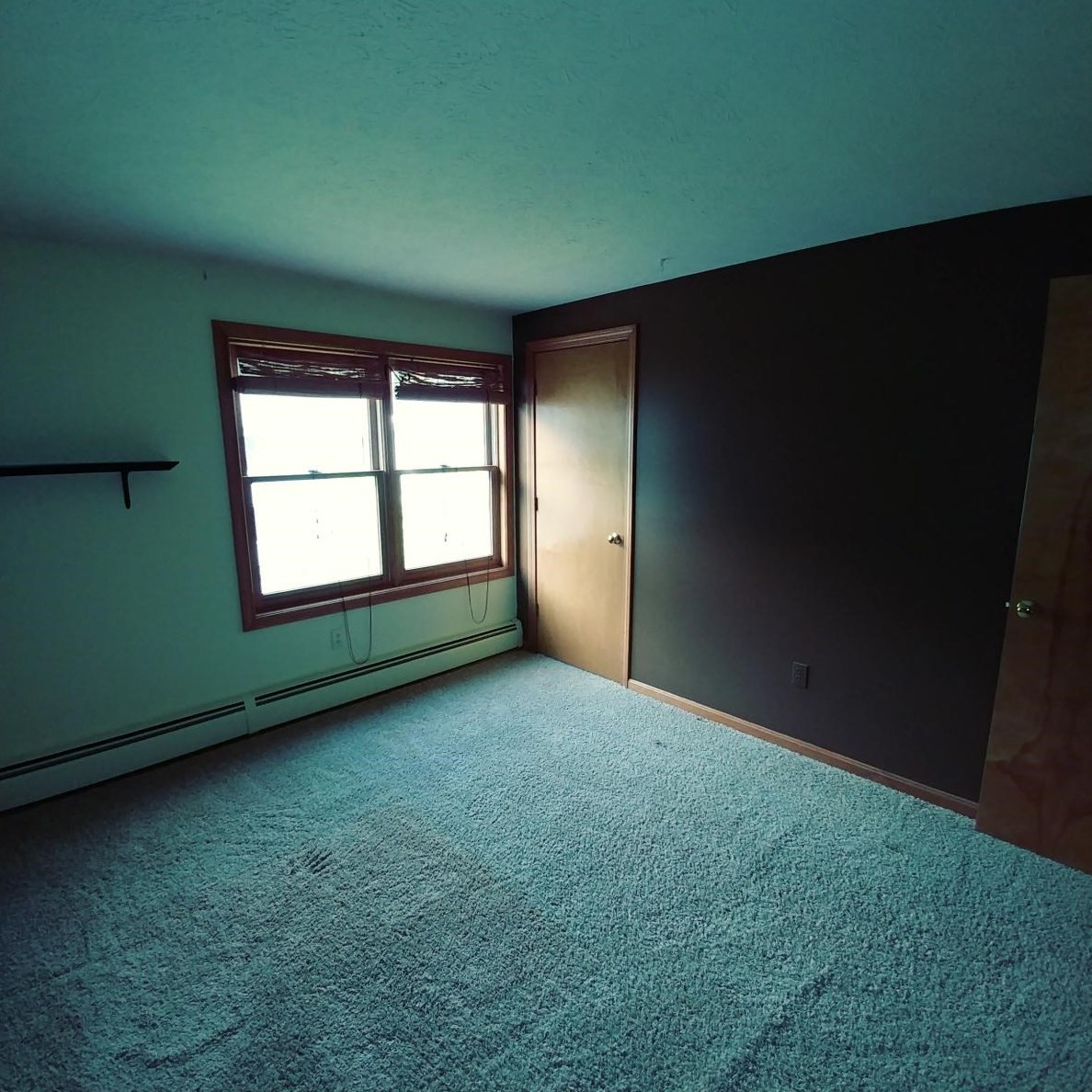 640 Hackett Hl Rd, Manchester NH 03106-2522 exterior