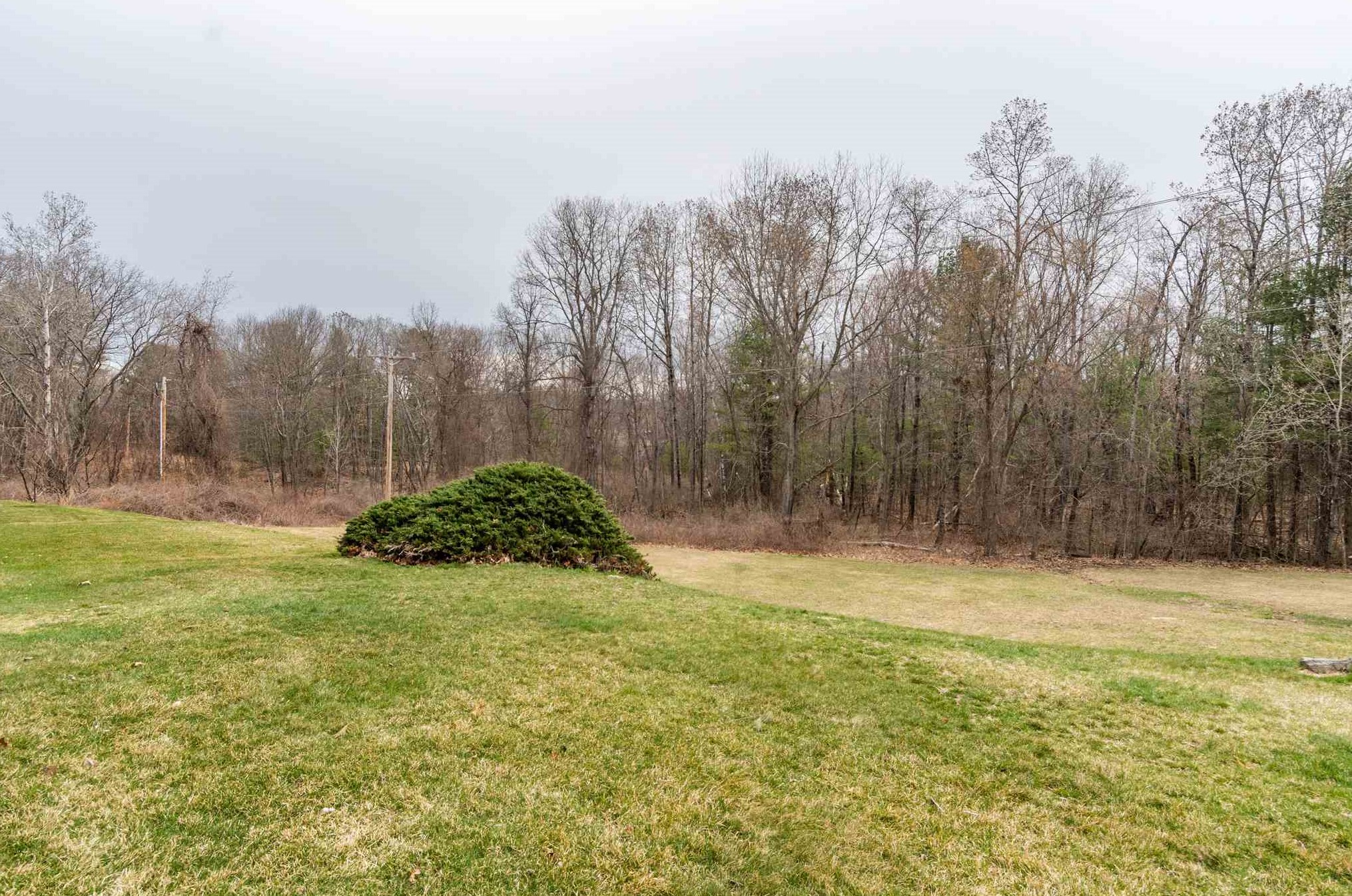 125 Middlesex Rd, Merrimack NH 03054-2770 exterior