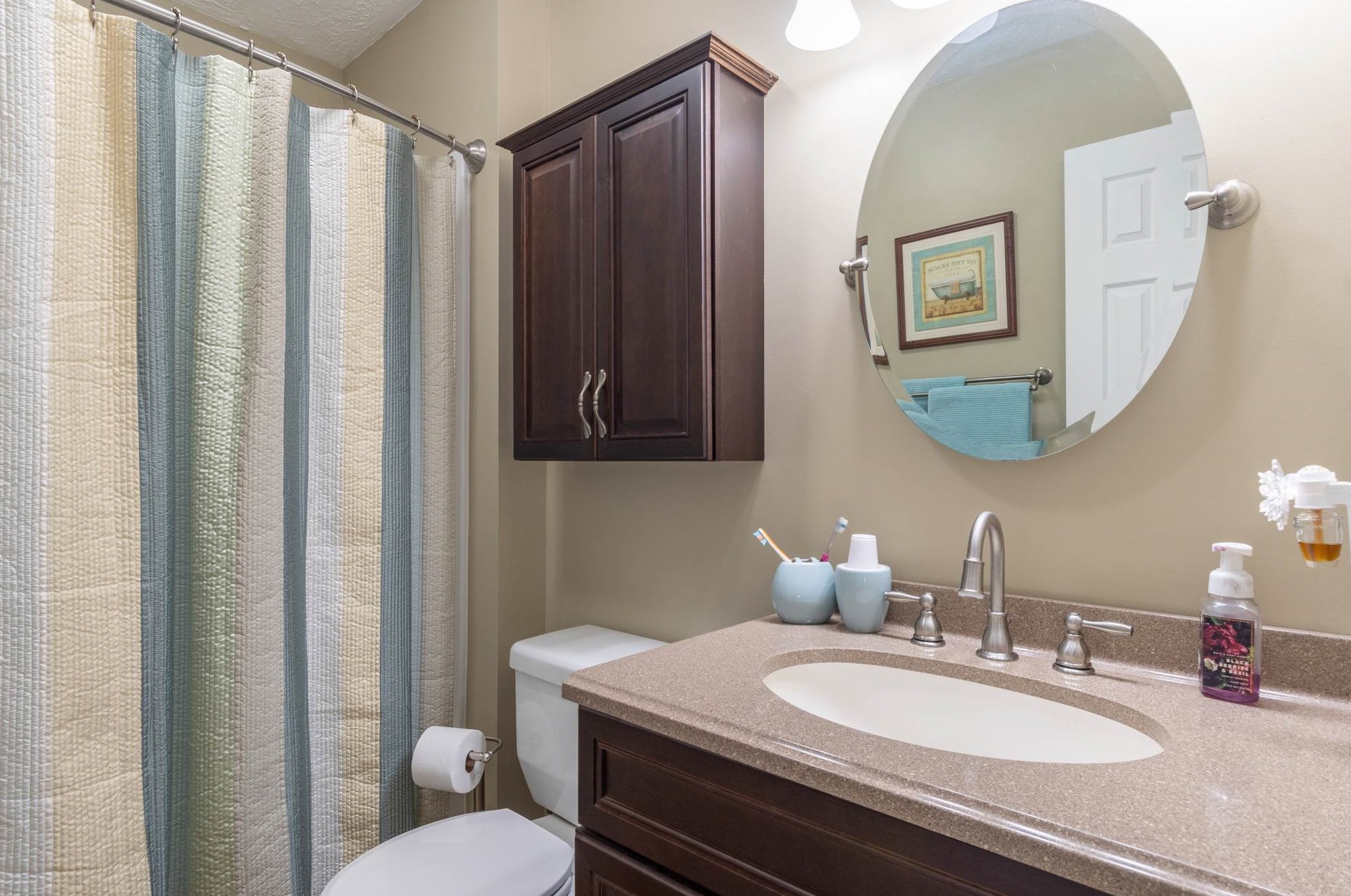 125 Middlesex Rd, Merrimack NH 03054-2770 exterior