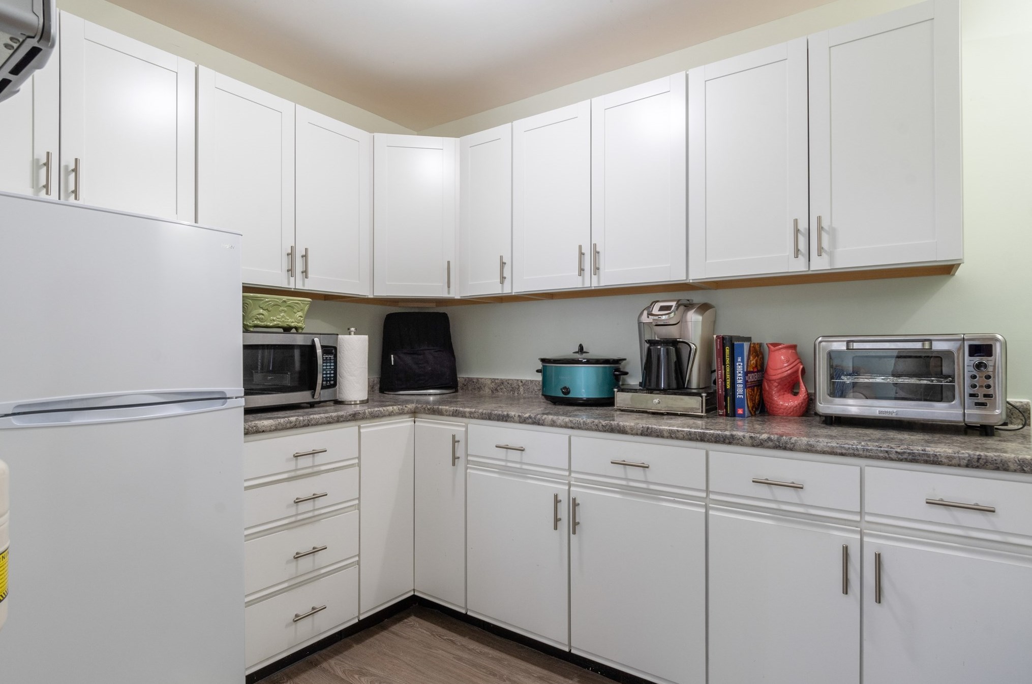 125 Middlesex Rd, Merrimack NH 03054-2770 exterior