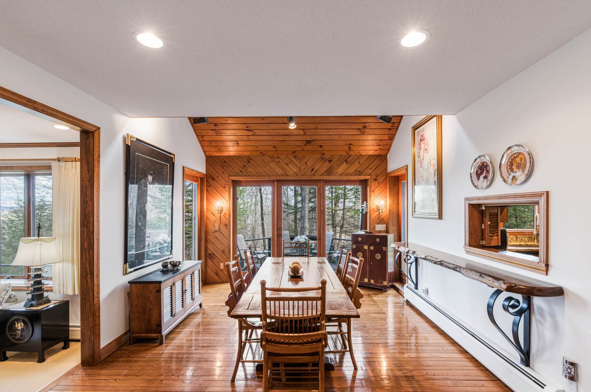 14 Summit Dr, Grantham NH  03753-4413 exterior