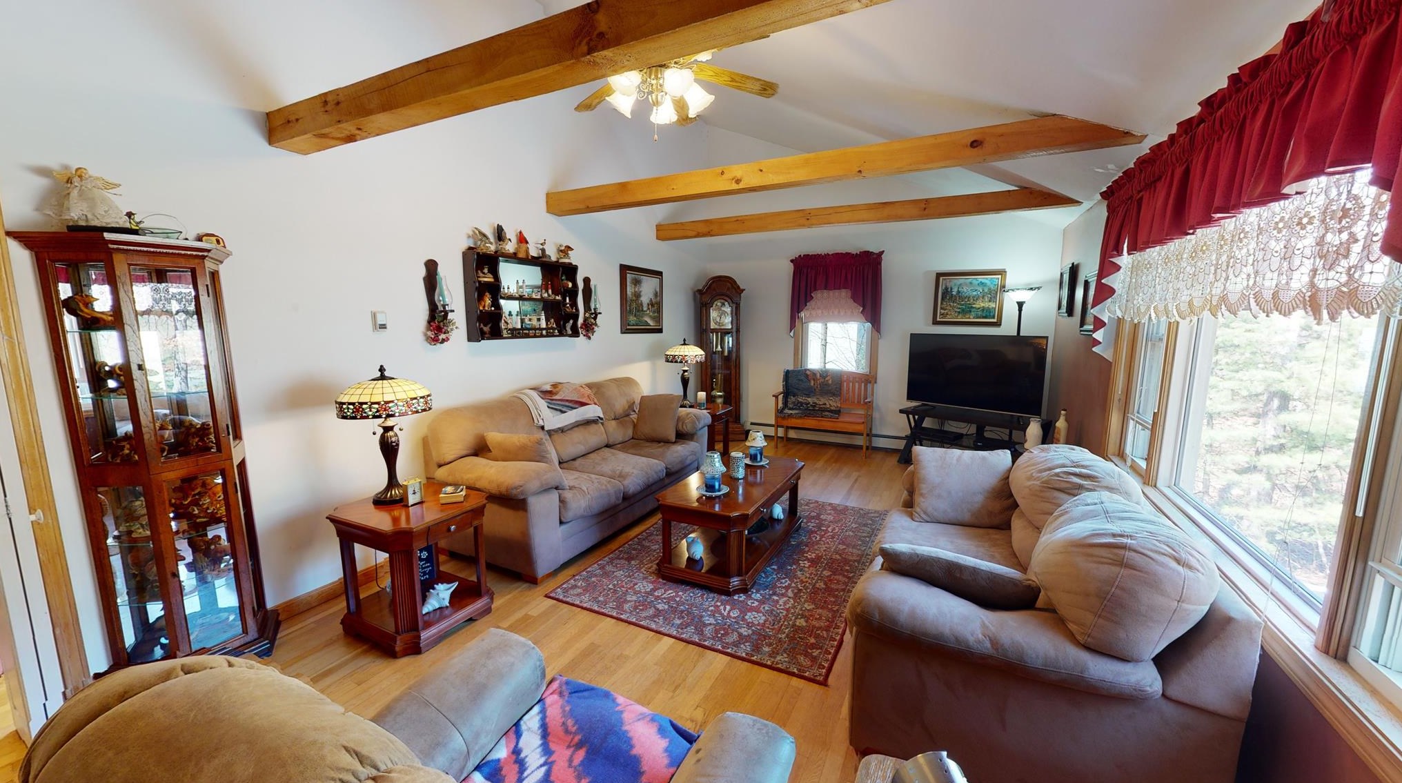 90 Hillcrest Rd, Hudson NH  03052-2341 exterior