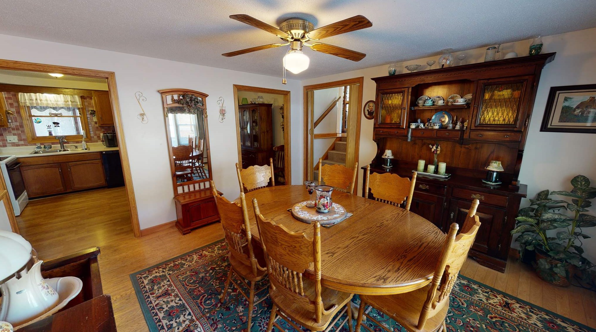 90 Hillcrest Rd, Hudson NH  03052-2341 exterior