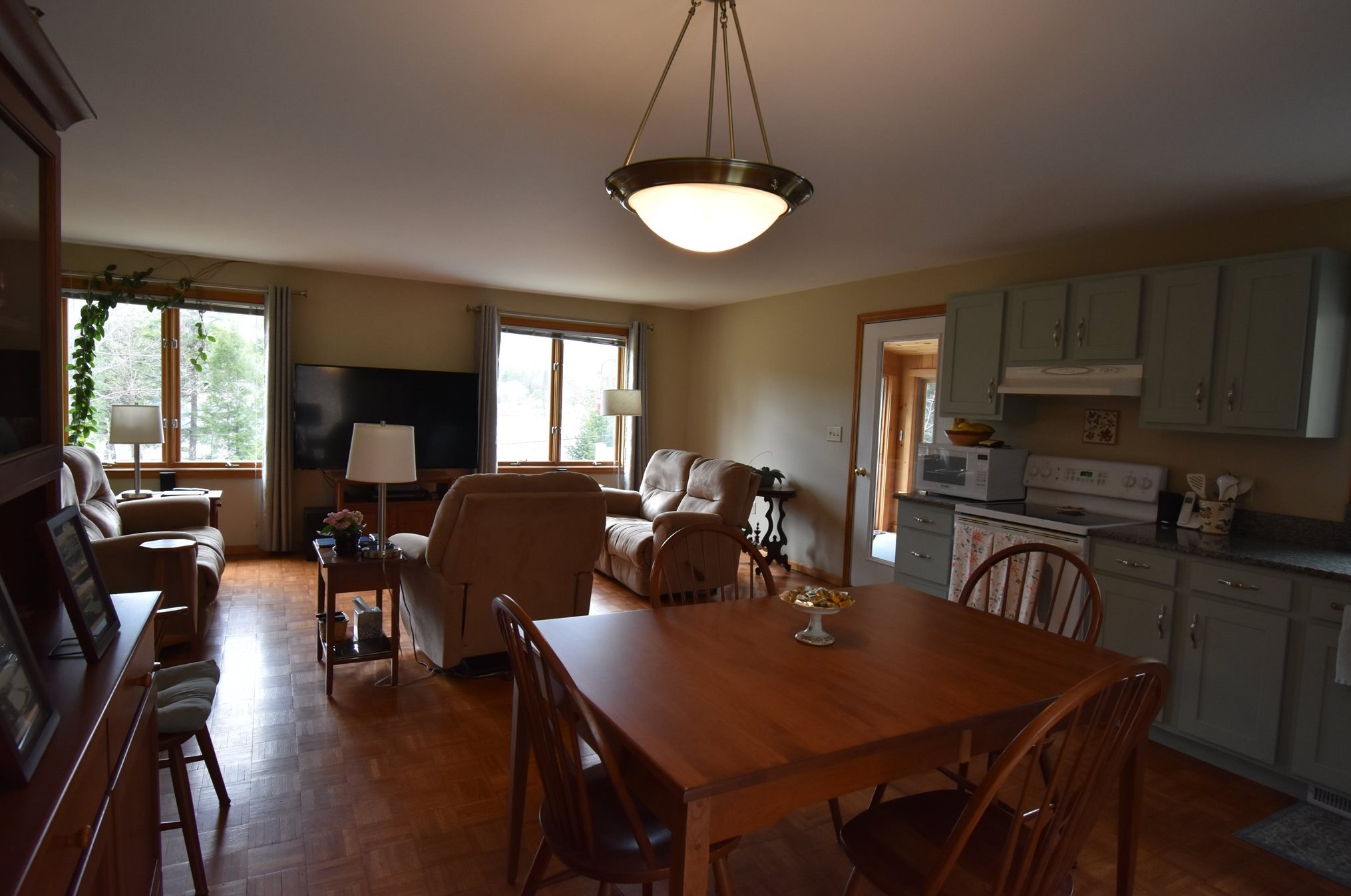 352 &amp 357 Shaker, Enfield, NH 03748