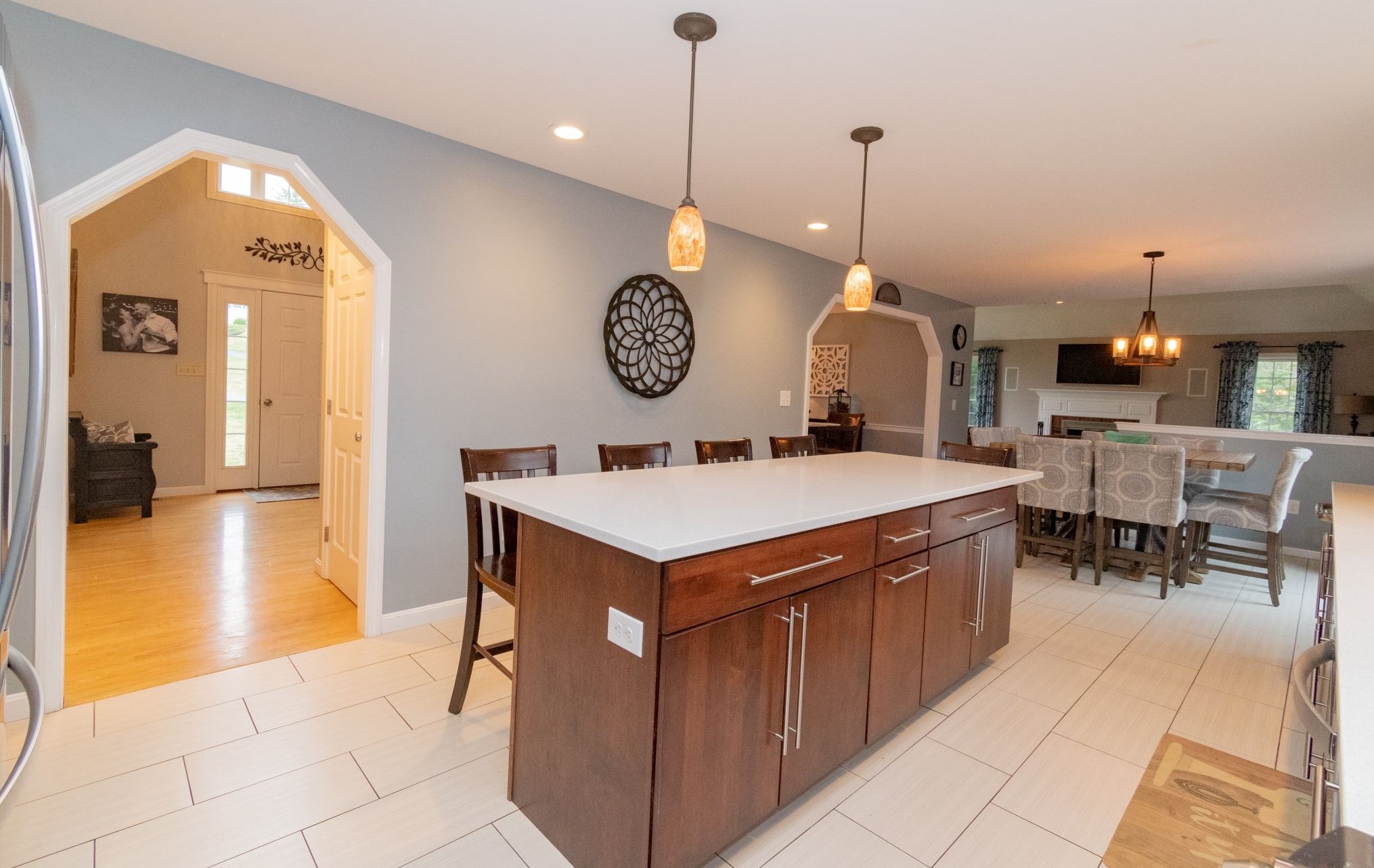 59 Lisa Dr, Goffstown NH  03045-2833 exterior