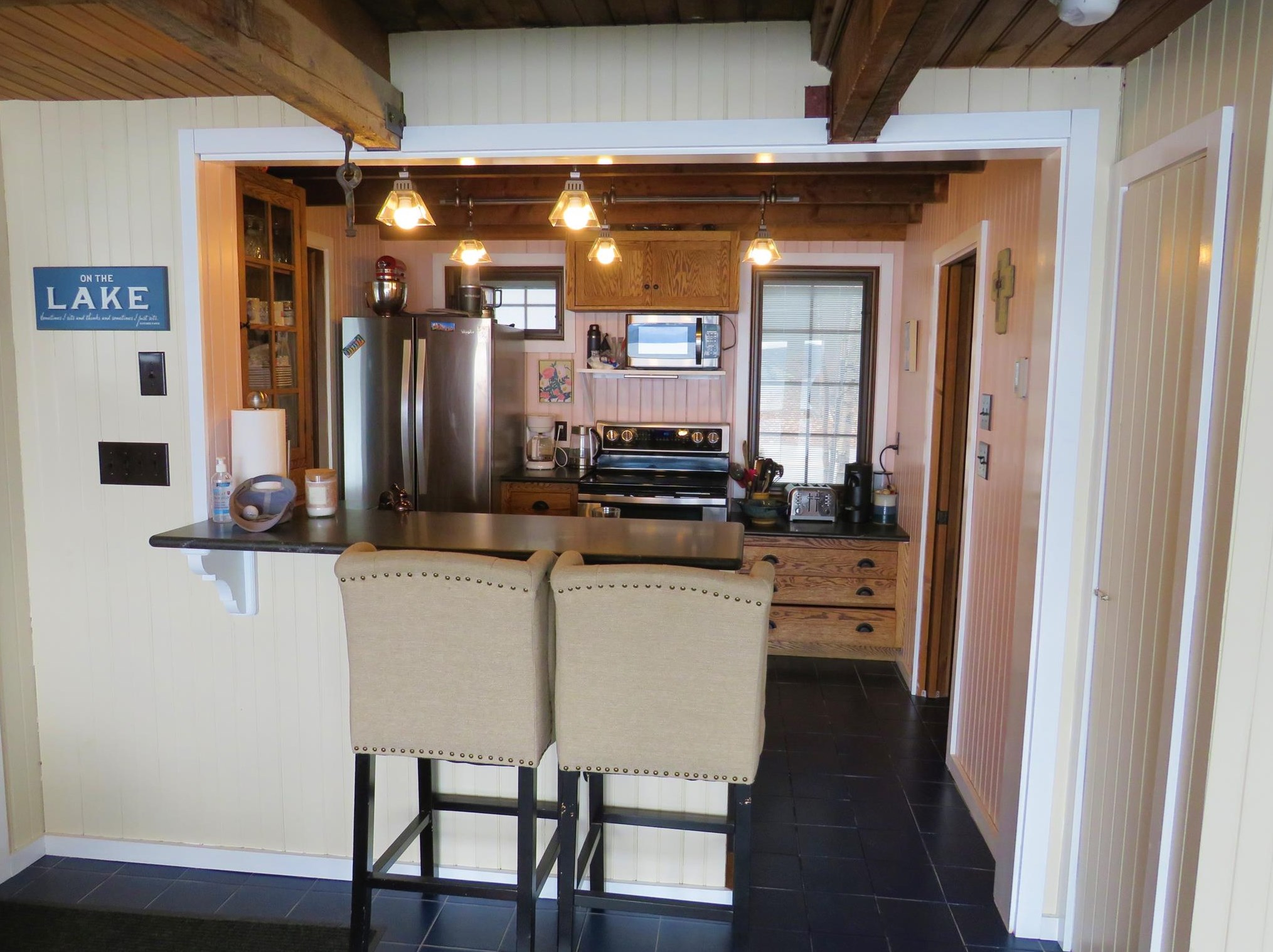 988 Shore Rd, Bridgewater NH  03222-3660 exterior