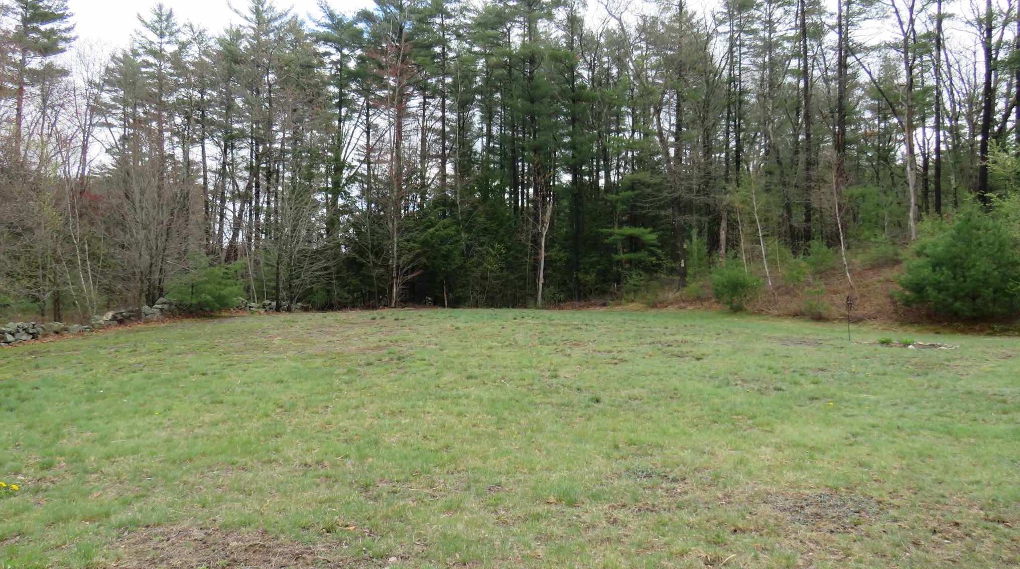 2 Alder Ct, Derry, NH 03038