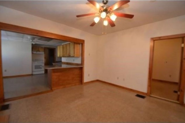 12 Quincy St, Nashua, NH 03060