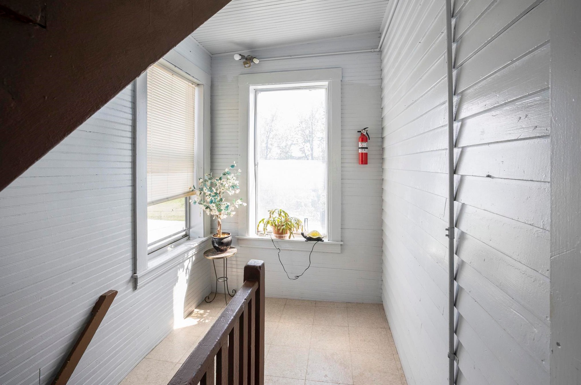 343 Auburn St, Manchester NH 03103-4805 exterior