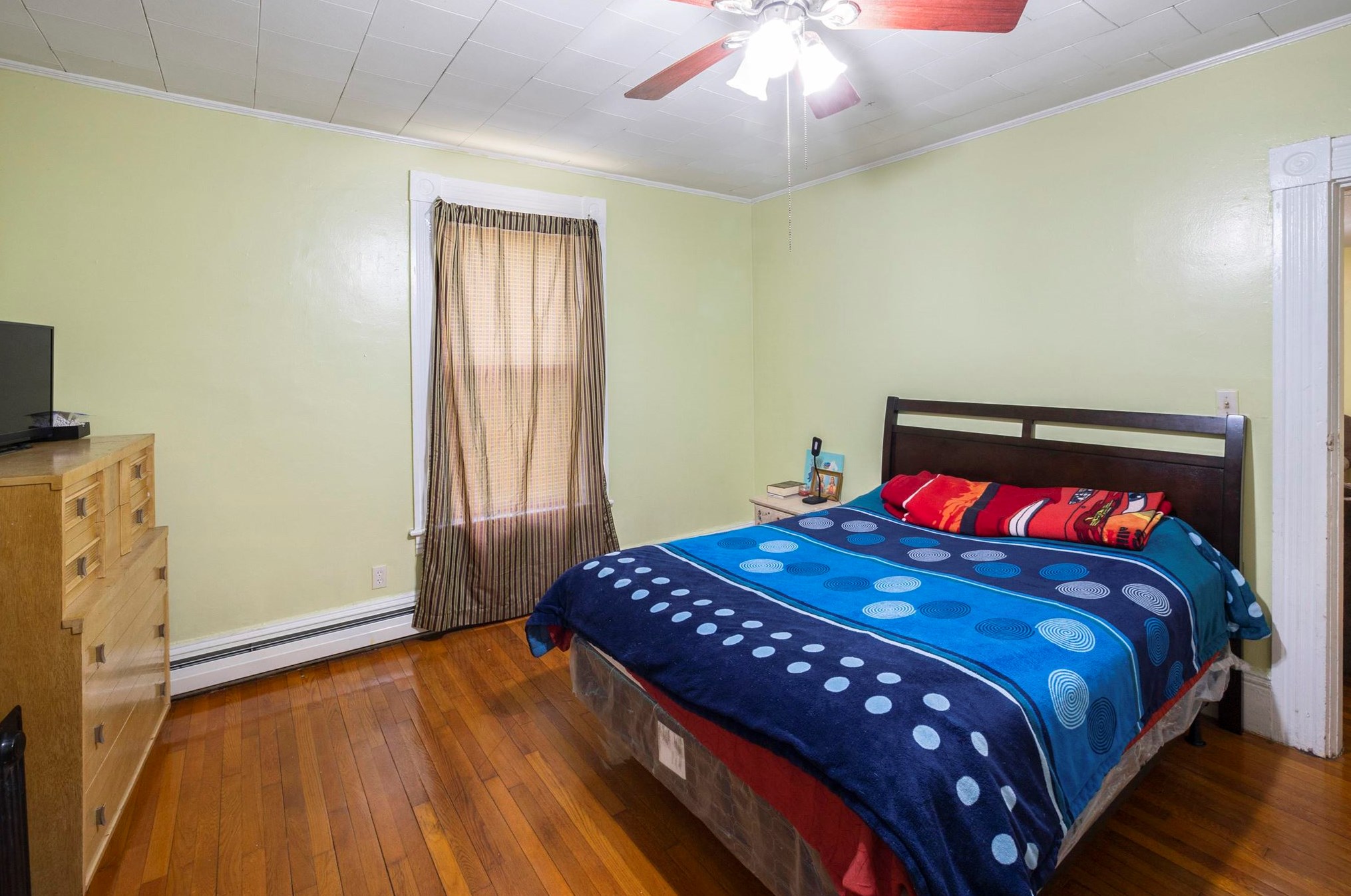 343 Auburn St, Manchester NH 03103-4805 exterior