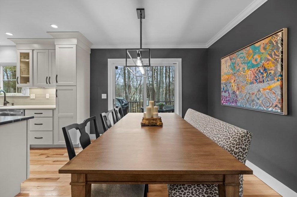 4 Heath Dr, Newfields NH  03856-4400 exterior