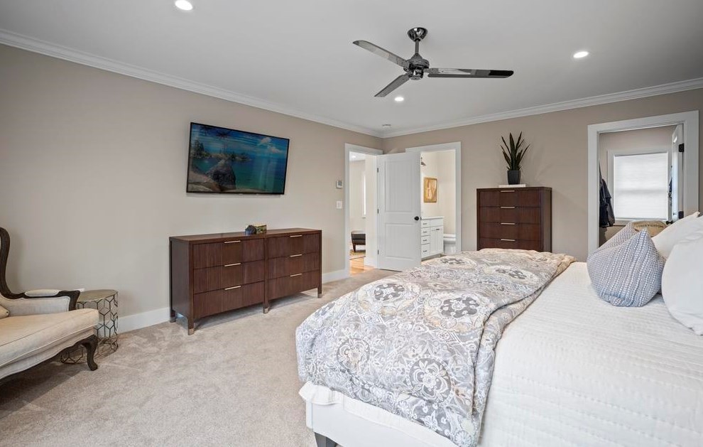 4 Heath Dr, Newfields NH  03856-4400 exterior