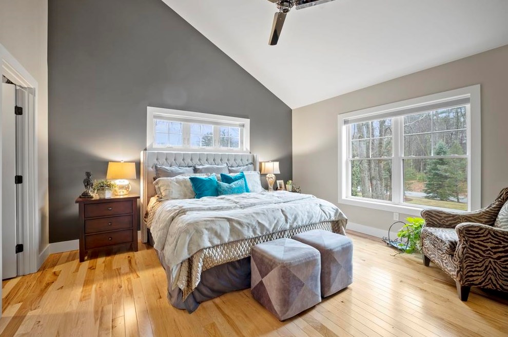 4 Heath Dr, Newfields NH  03856-4400 exterior