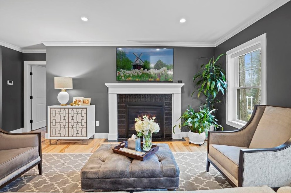 4 Heath Dr, Newfields NH  03856-4400 exterior