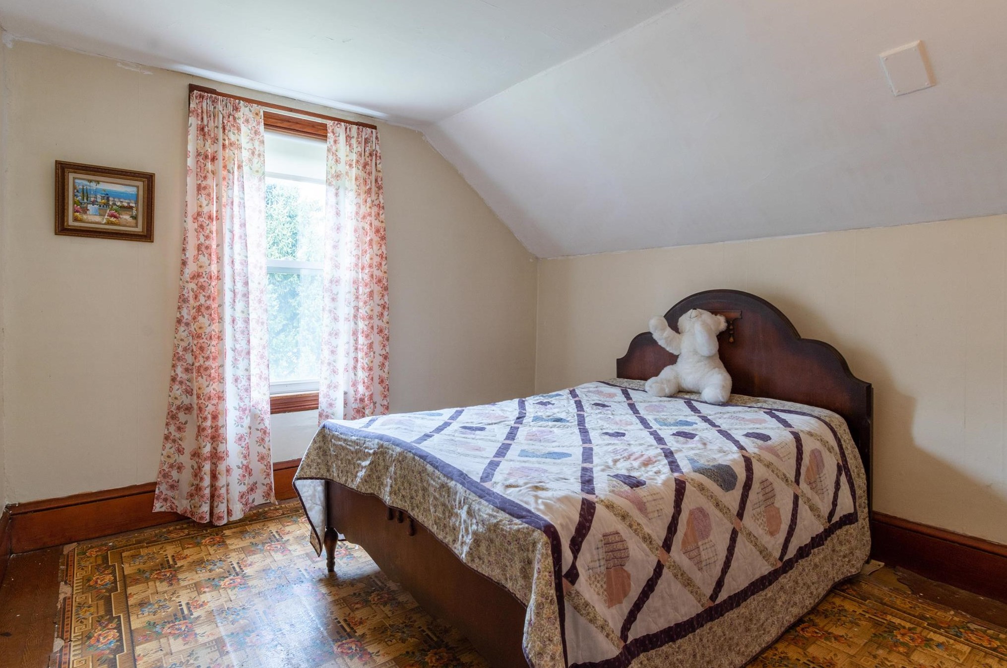 25 Main St, Manchester NH 03102-5129 exterior