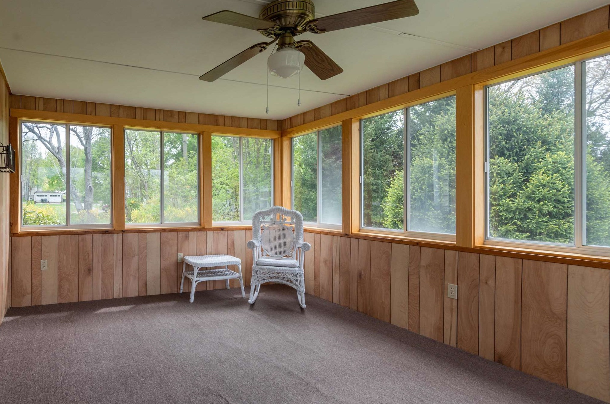 25 Main St, Manchester NH 03102-5129 exterior