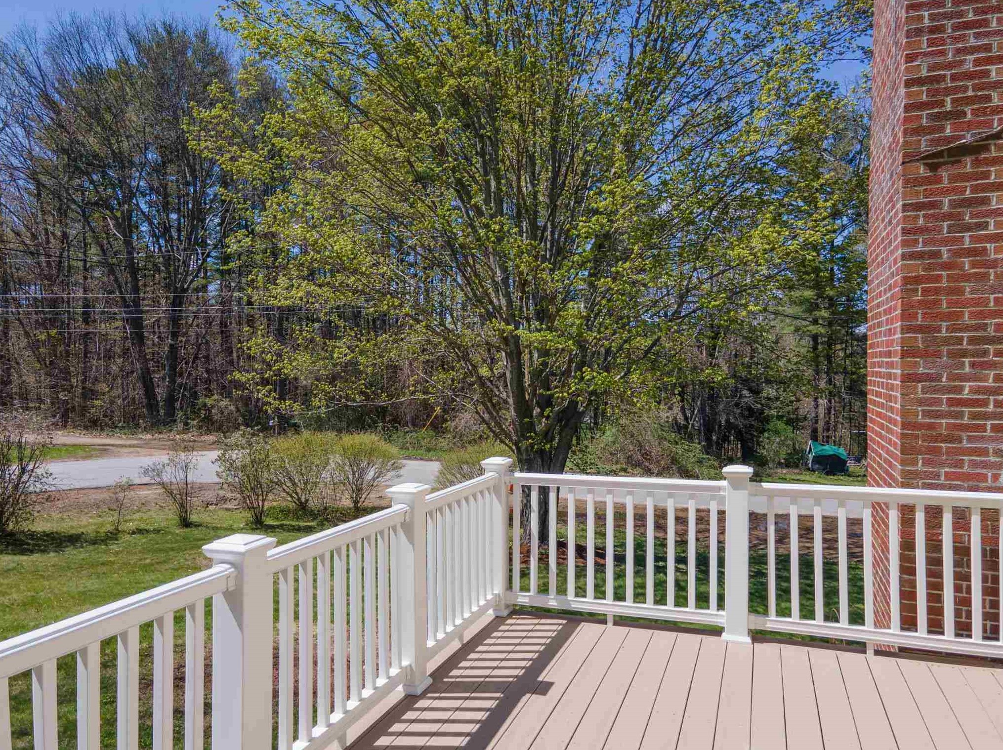 101 Chestnut St, Bridgewater NH  03222-3071 exterior