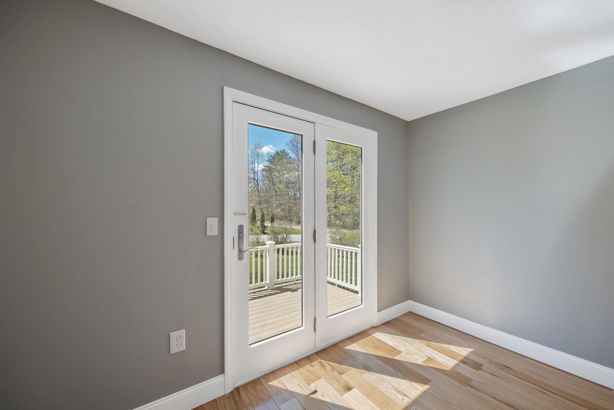 101 Chestnut St, Bridgewater NH  03222-3071 exterior