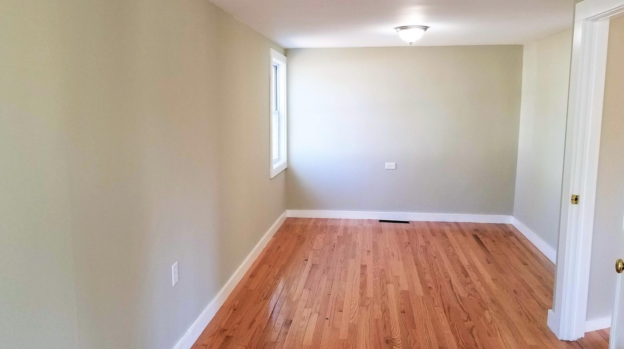 9 Camp Sargent Rd, Merrimack NH  03054-4711 exterior