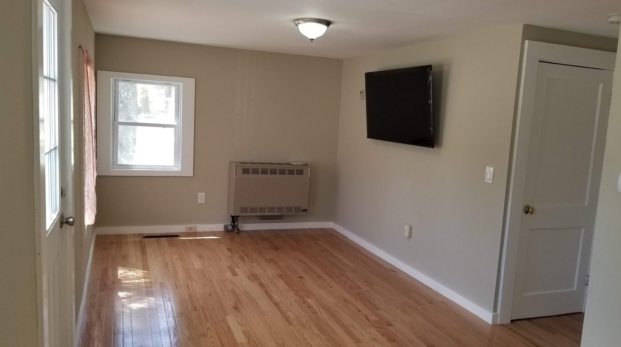 9 Camp Sargent Rd, Merrimack NH  03054-4711 exterior