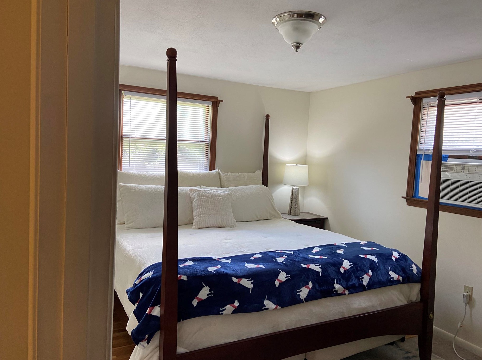 3 Holly Ln, Greenland NH  03840-2304 exterior