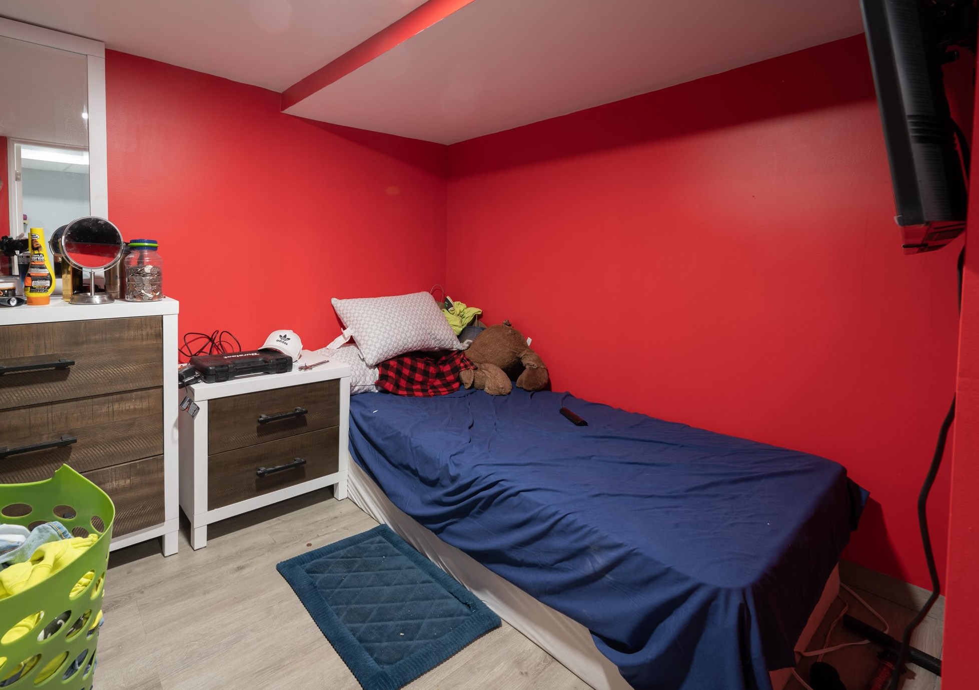 10 Jewett St, Manchester NH 03103-3856 exterior