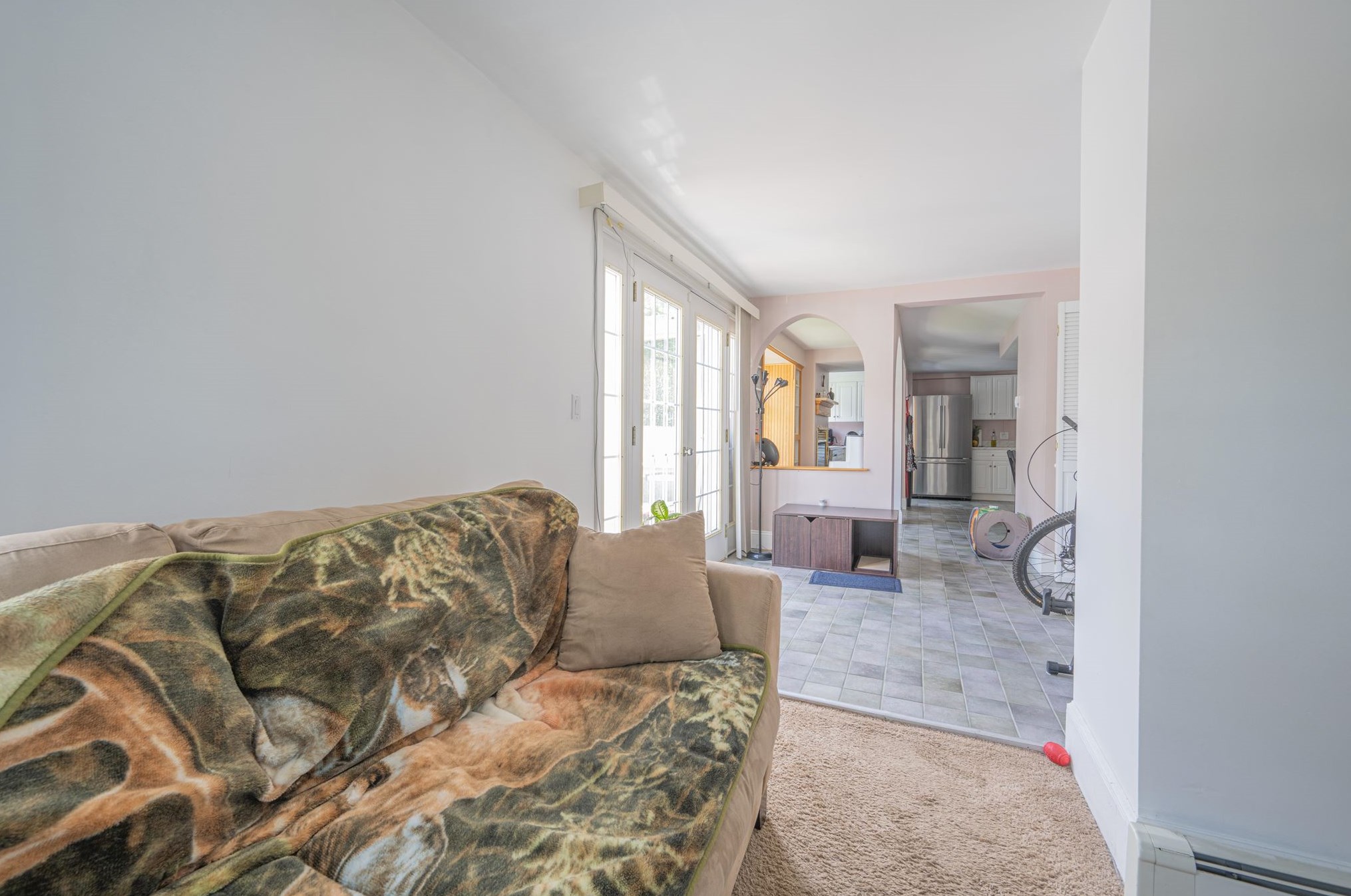 10 Jewett St, Manchester NH 03103-3856 exterior