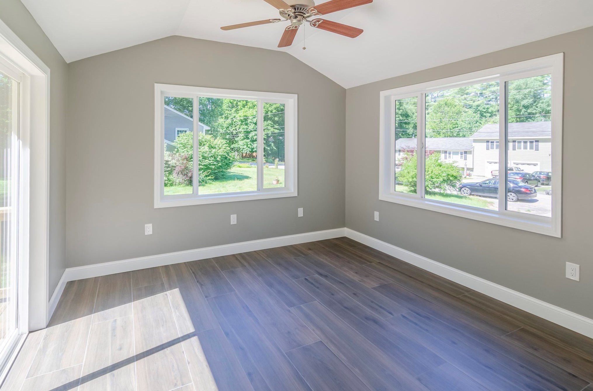 35 Waterville Dr, Merrimack NH  03054-2607 exterior